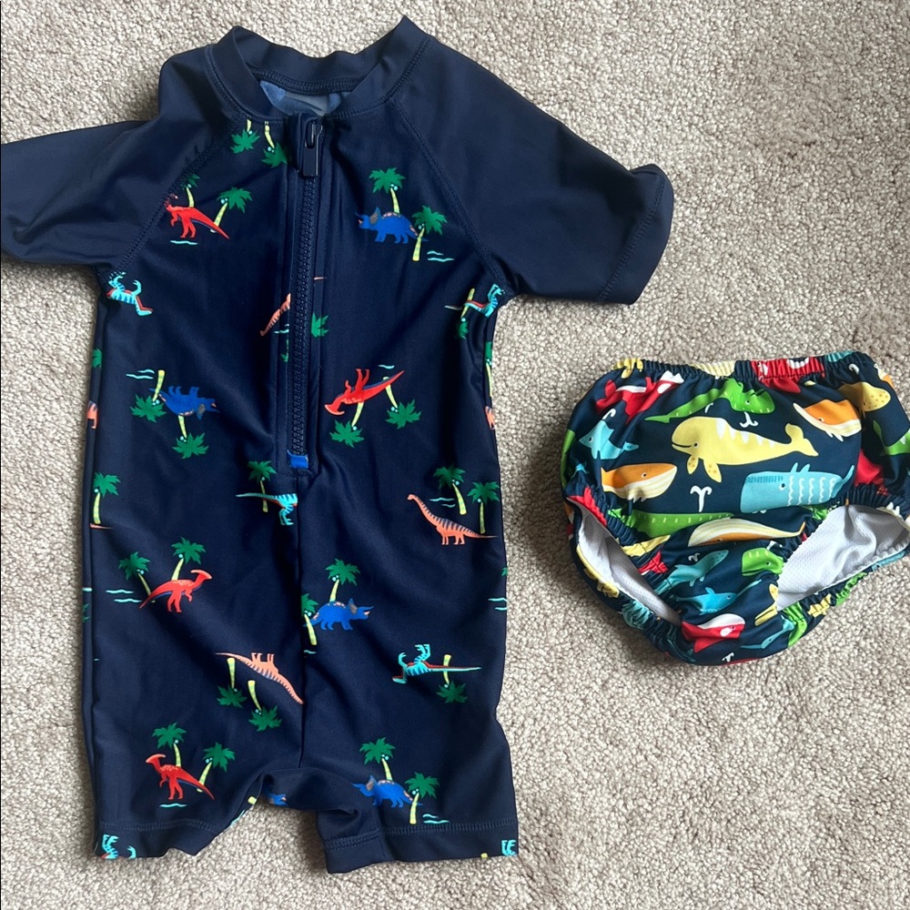 Old Navy 18 Mo Dino 1/4 zip-up Bathingsuit UPF 50+ green sprouts swim diaper EUC
